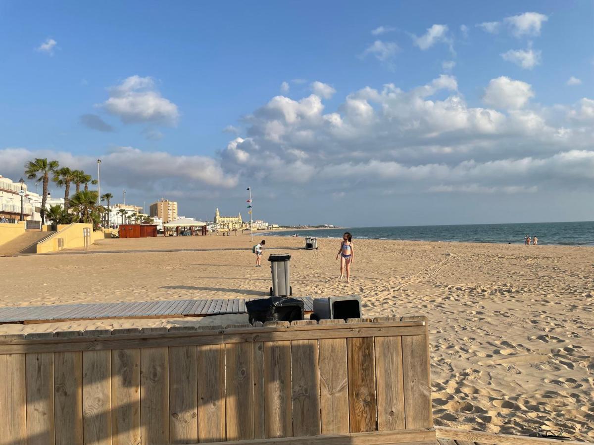Vistas Al Mar A 10 Metros De La Playa De Regla Parking Gratis Apartment Chipiona Ngoại thất bức ảnh